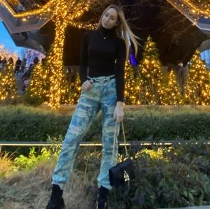 Custom Levi's *Sold* Destressed,Pearls,Lace,Bleach